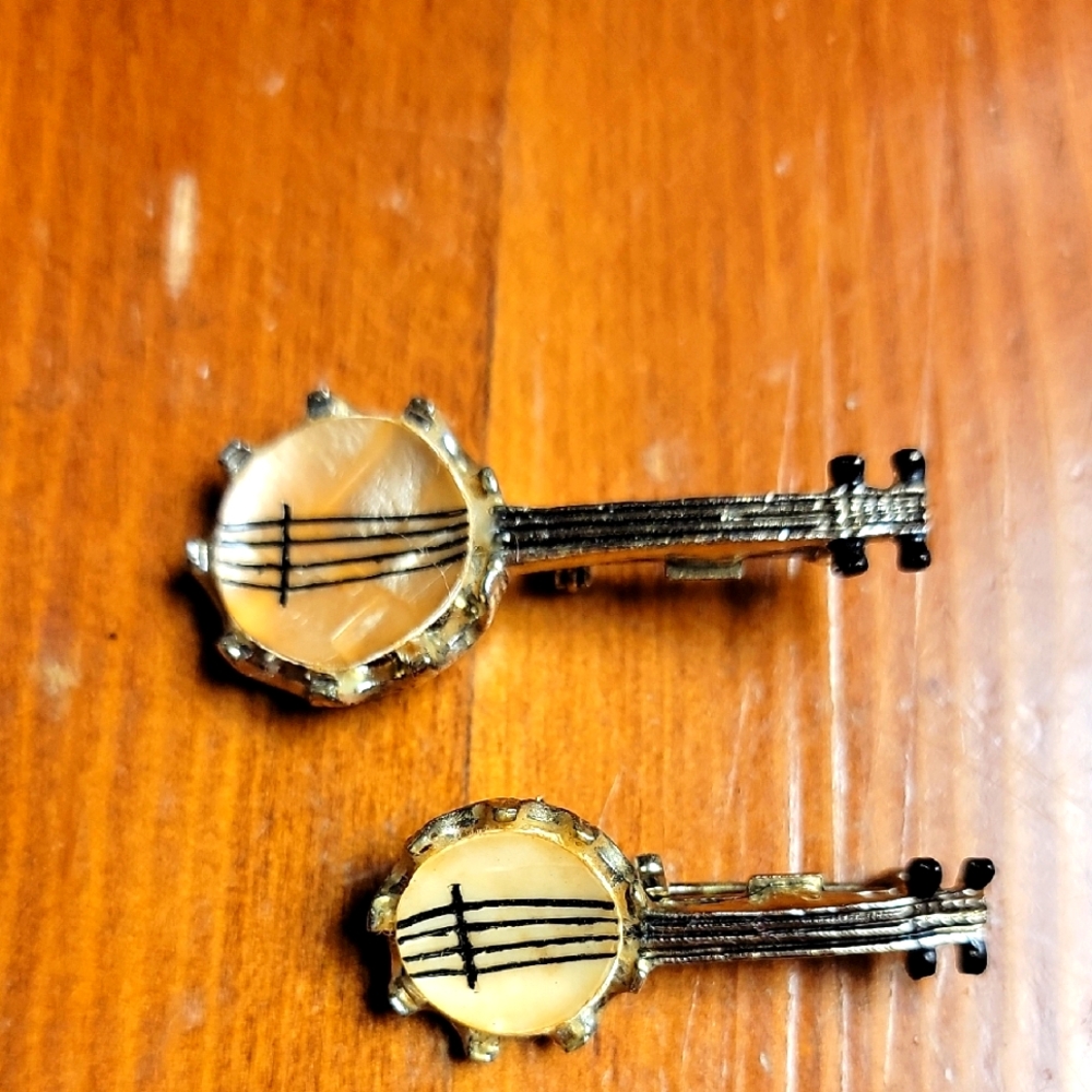 Handcrafted Banjo Set Of 2 Pins - Vintage Unique